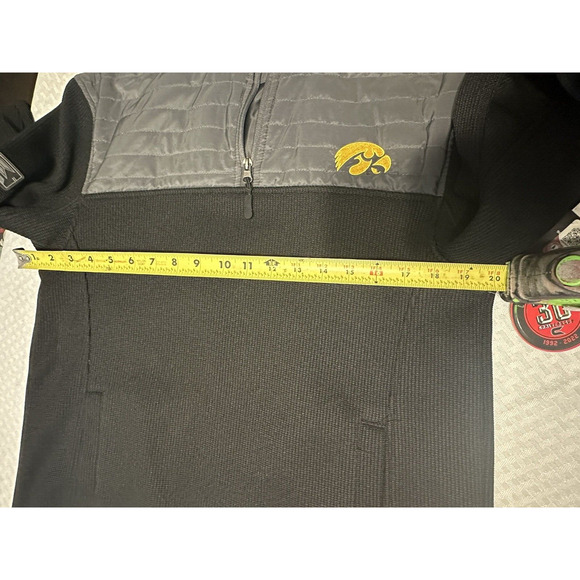 NWT Iowa Hawkeyes Colosseum pullover jacket black Mens size Medium Collegiate - Picture 13 of 15